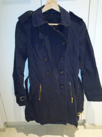 Hochwertiger dunkelblauer Trenchcoat von Zara, in M