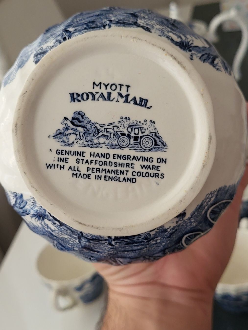 Set di piatti: MYOTT ROYAL MAIL 32 Teilig – Usato da Oberwil BL venduto da sar_wpw8 7