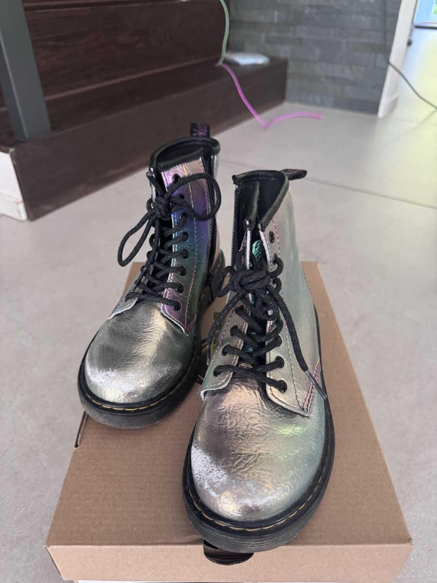 Dr. Martens Schuhe für Mädchen: Dr.Martens Boots – Gebraucht aus Zürich von rak_t2vf 1