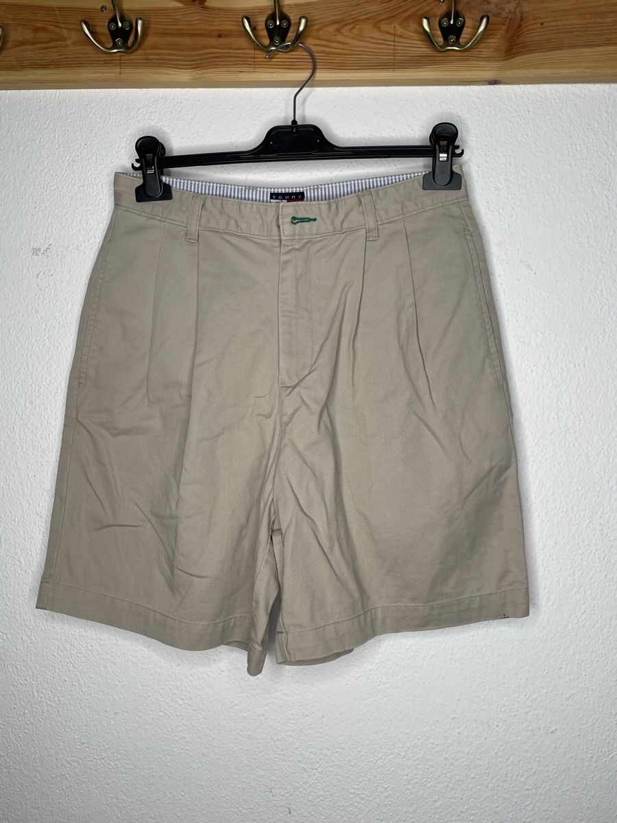 Tommy Hilfiger Pantaloni: Shorts Tommy Halfiger – Usato da Capolago venduto da LA.BOTTEGA