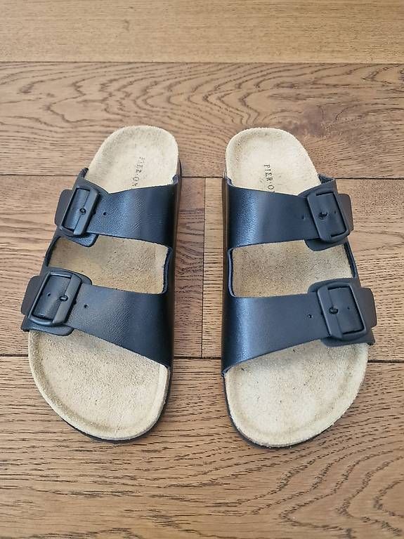 Scarpe da uomo: Hausschuhe schwarz Gr. 41 – Nuovo (secondo la descrizione) da Meierskappel venduto da HeartWear