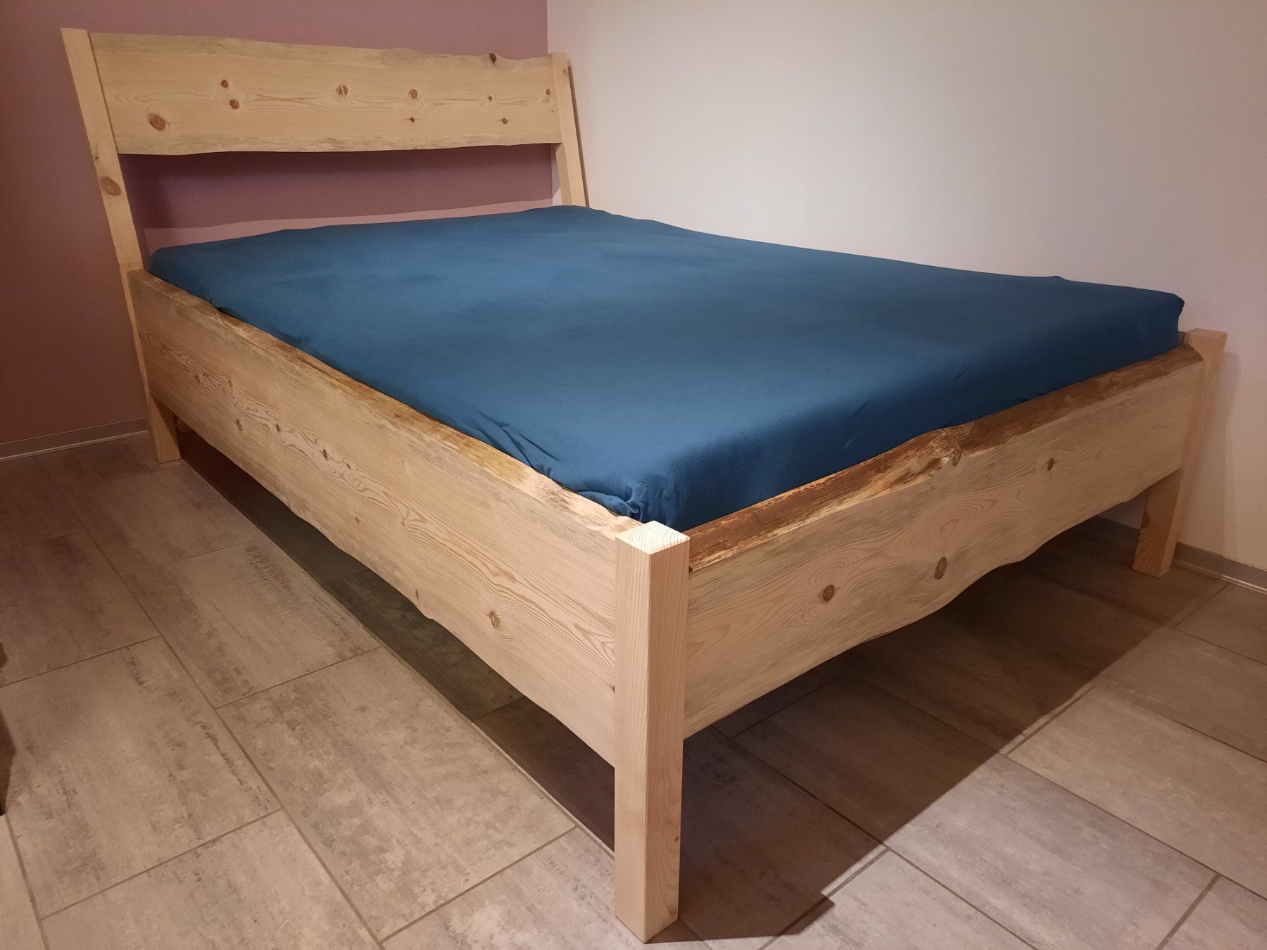 Letti: Bett Massivholz – Nuovo e nell'imballaggio originale da Heiligenschwendi venduto da kiplimo 2