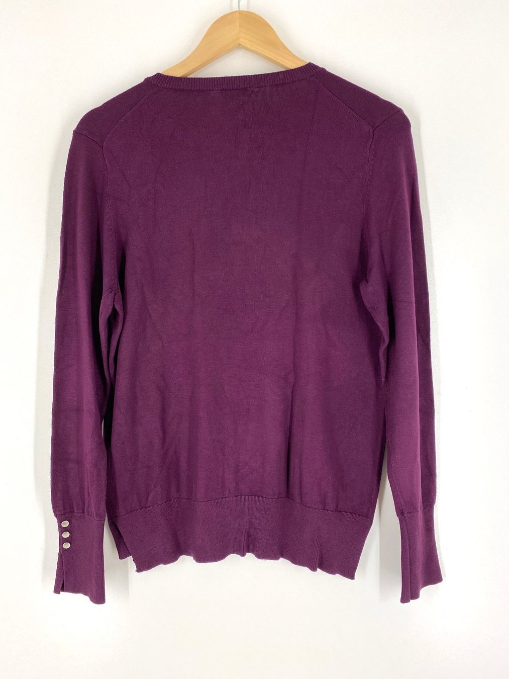 Giacche: Feinstrickjacke mit Knöpfen, violett – Usato da Mülligen venduto da Chleeblatt1941 1