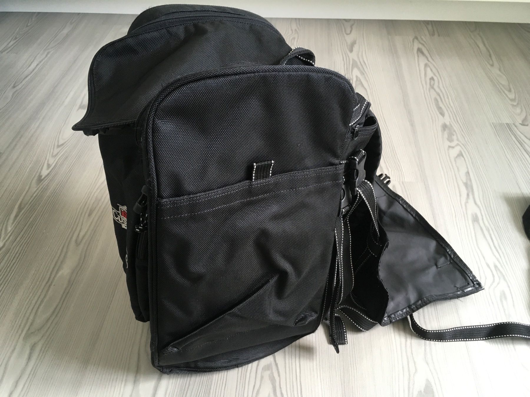 IXS Zaini: Motorrad Rucksack IXS – Usato da Freienwil venduto da Hubi030 2