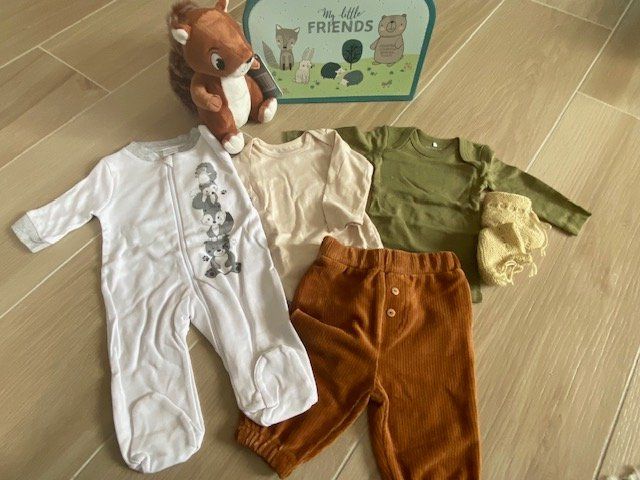 Lotti & Set di vestiti: neues Baby Geschenk Set Gr. 56 – Nuovo (secondo la descrizione) da Staufen venduto da Nasli 2