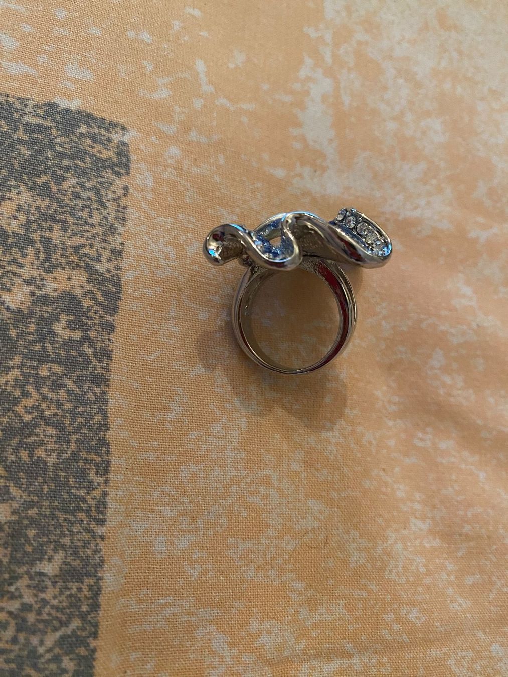 Anelli: Extravaganter seltener MODESCHMUCK-Ring, silber, 1.7cm – Nuovo e nell'imballaggio originale da Winkel venduto da ferrari2022 5