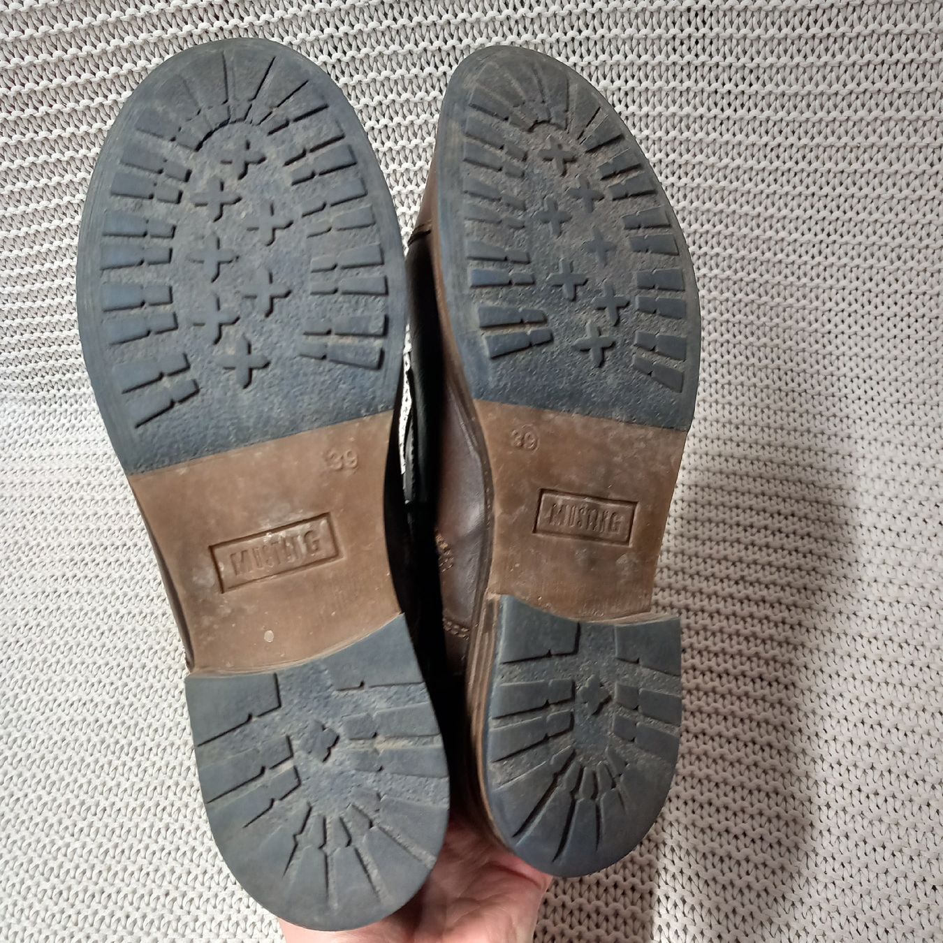 Mustang Damenschuhe: Mustang Stiefeletten Gr.39 – Gebraucht aus Gwatt (Thun) von umwelt-brocki 4