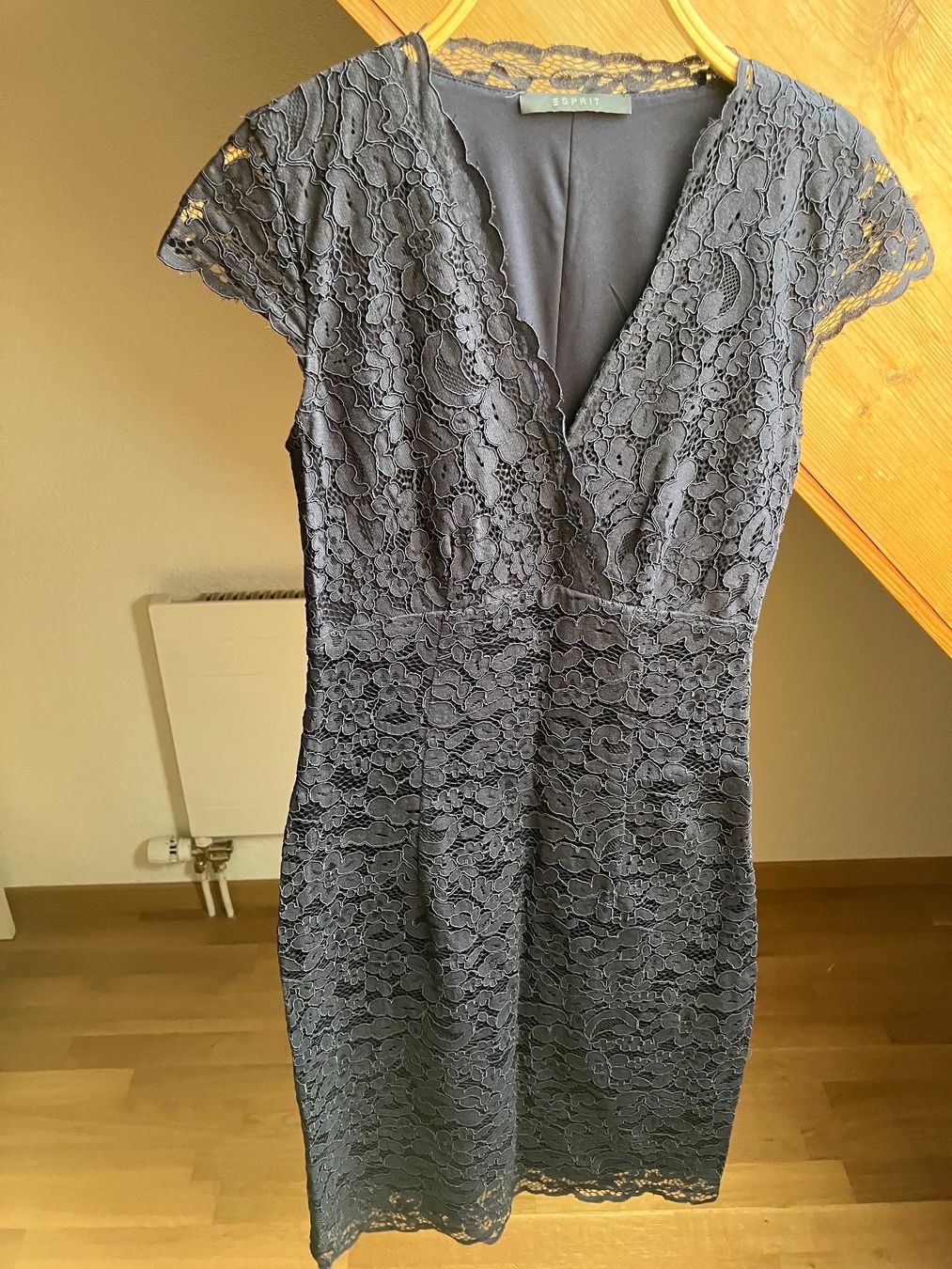 Esprit Vestiti: dunkelblaues Cocktailkleid Gr. 32 – Usato da St. Gallen venduto da andreav.