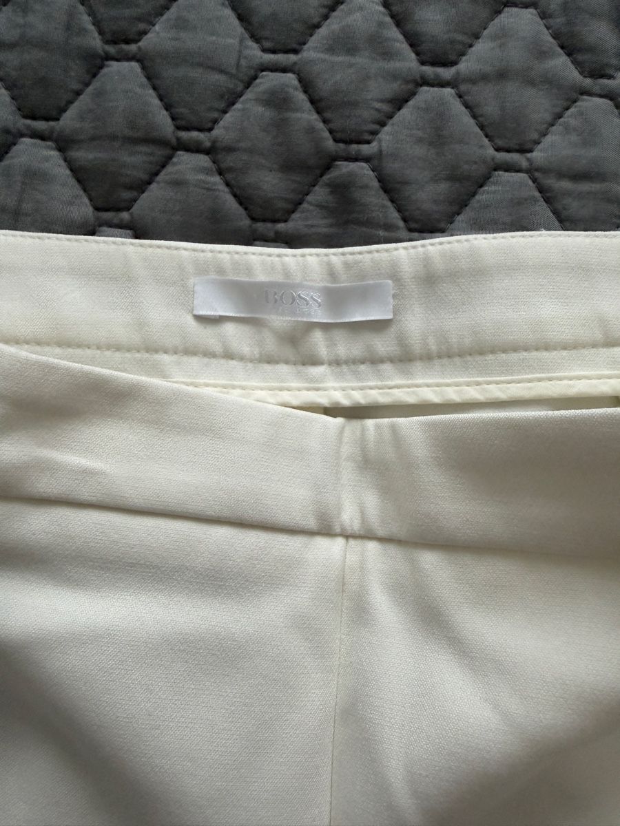 Hugo Boss Pantaloni: Hugo Boss Pants – Nuovo (secondo la descrizione) da Dübendorf venduto da MariaS. 4