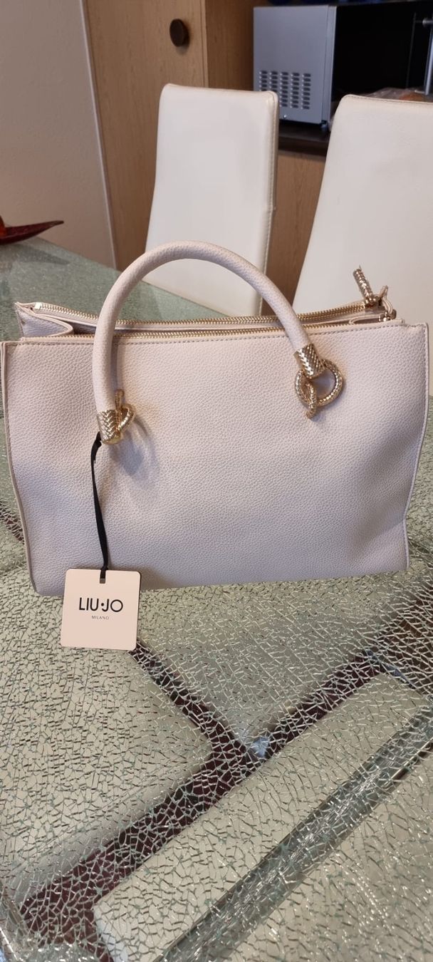 Liu Jo Taschen für Damen: Liu Jo Handtasche – Neu und originalverpackt aus Luzern von Reni025 1