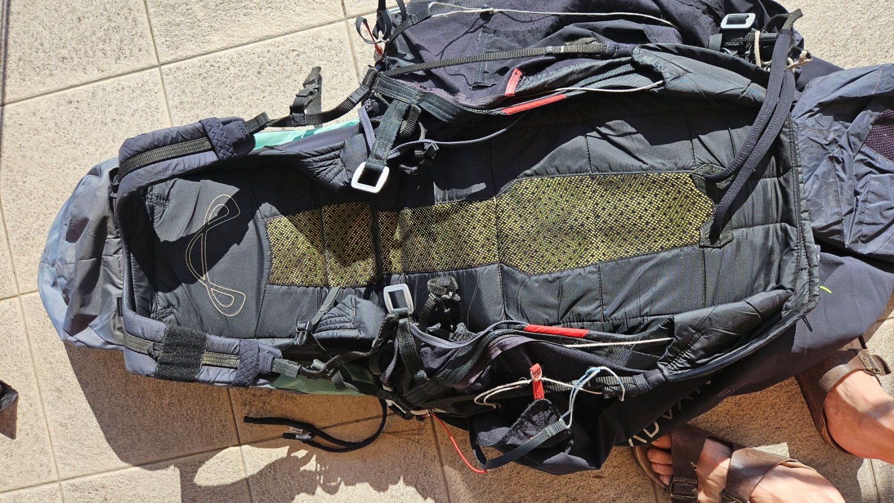 Flug- & Drachensport: Advance Lightness 3 - Taille M (et pod) et Lightpack DLS 91L – Gebraucht aus Grimisuat von Raz64
