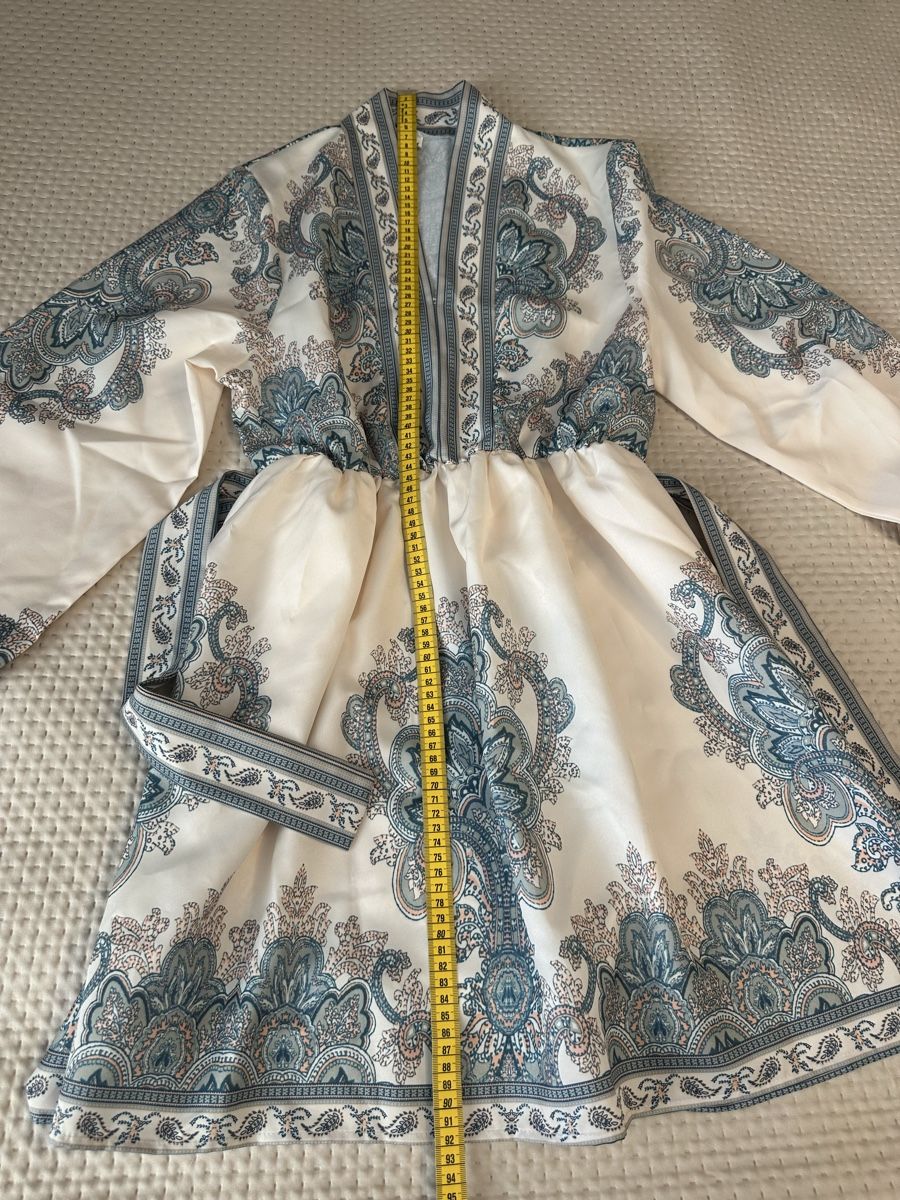 Robes: Wunderschön Kleid Gr M – D'occasion à Volketswil par Sina008 9