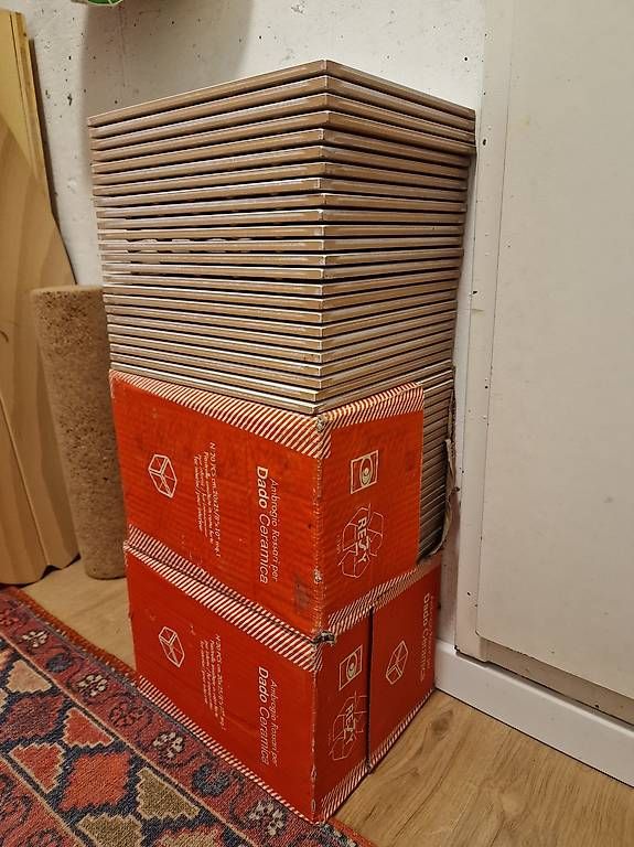 Bodenbeläge: Carrelages blancs brillants, 20x25 cm – Gebraucht aus Belp von arpfi 3