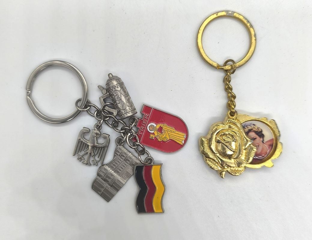 Portachiavi: Schlüsselanhänger DE und Rose – Usato da Rüti ZH venduto da Restwert_Rueti_ZH 4