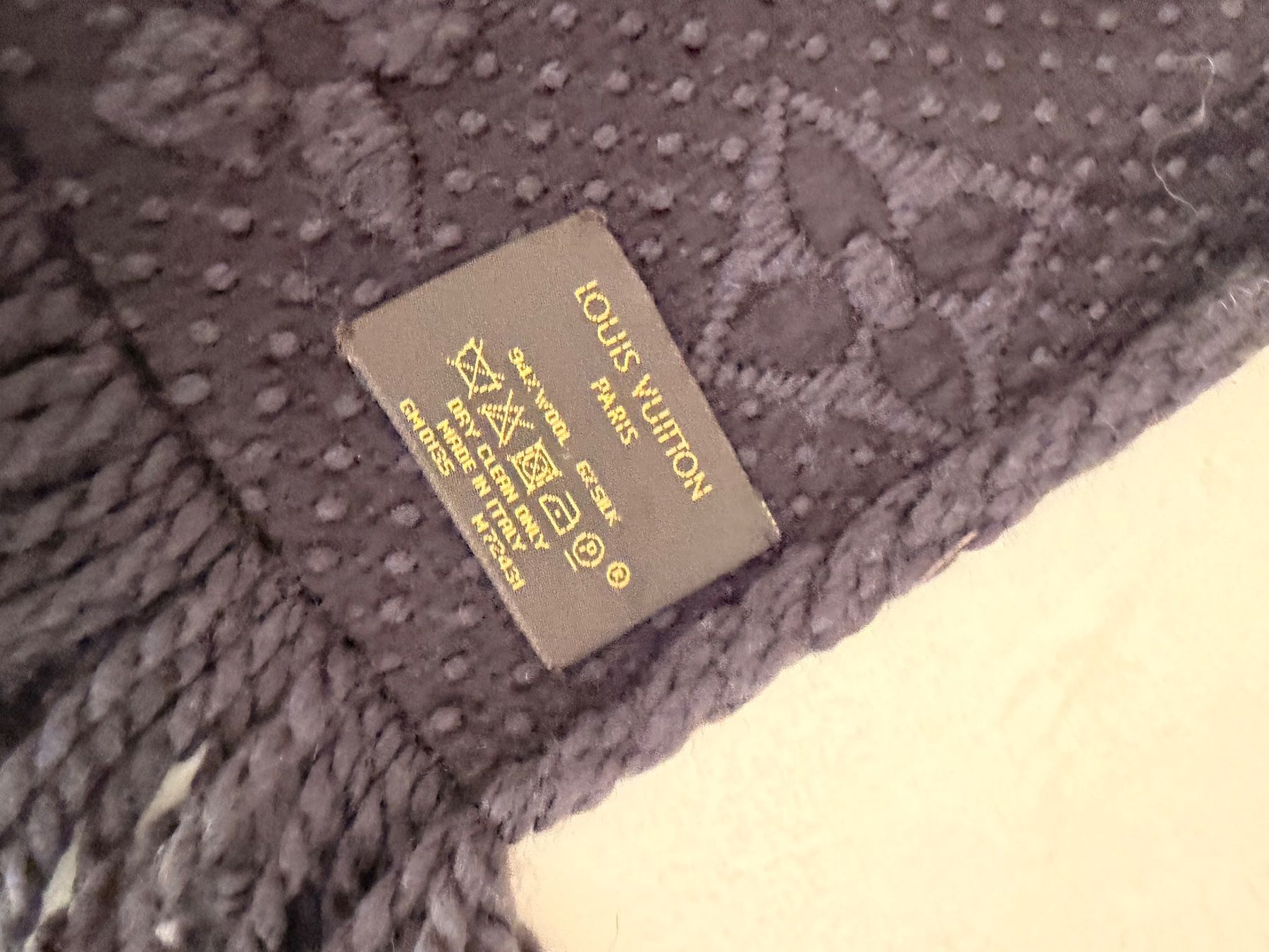Louis Vuitton Foulards & écharpes: Louis Vuitton Schal – D'occasion à Chambésy par rob_gl27 2