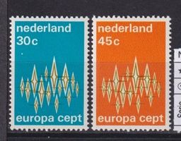 Niederlande, Mi 987-988**, KW € 1.50