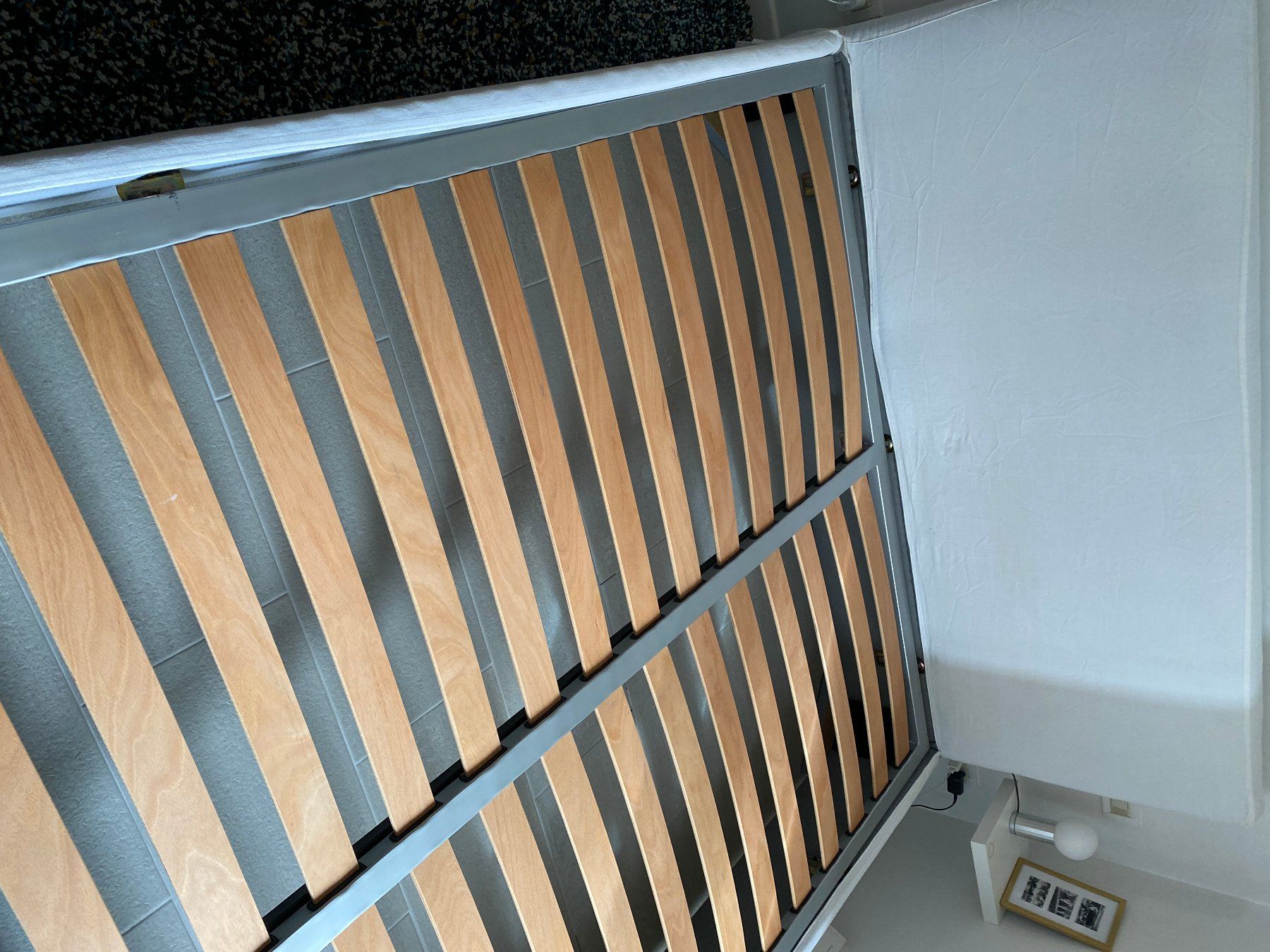 Reti a doghe: Sommier avec tête de lit – Usato da Lausanne venduto da dod_yz8r 2