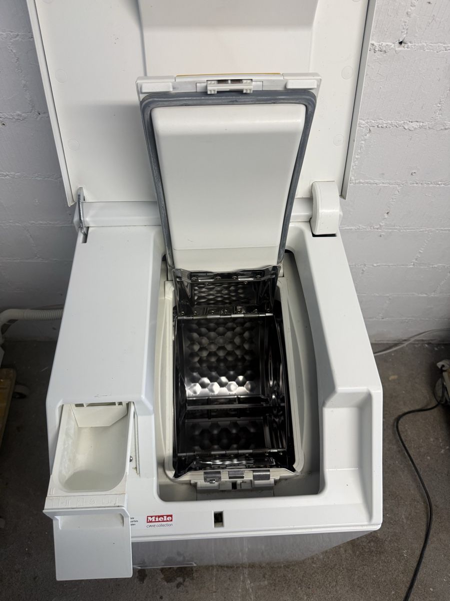 Miele Lavatrici: waschmaschine Toplader Miele – Nuovo (secondo la descrizione) da Adliswil venduto da F.B.E 5
