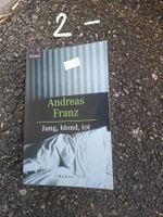 Buch: jung, blond, tot