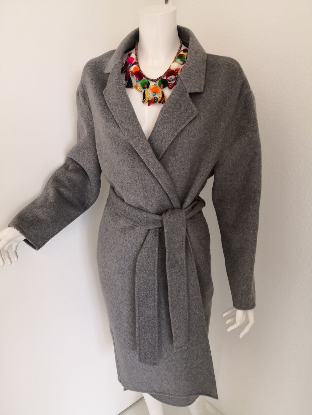 Mango Mäntel: 🤩MANGO SUIT WOLLBLEND-MANTEL MIT GÜRTEL HELLGRAU – Neu (gemäss Beschreibung) aus Olten von Naja-Twins-Twins 2