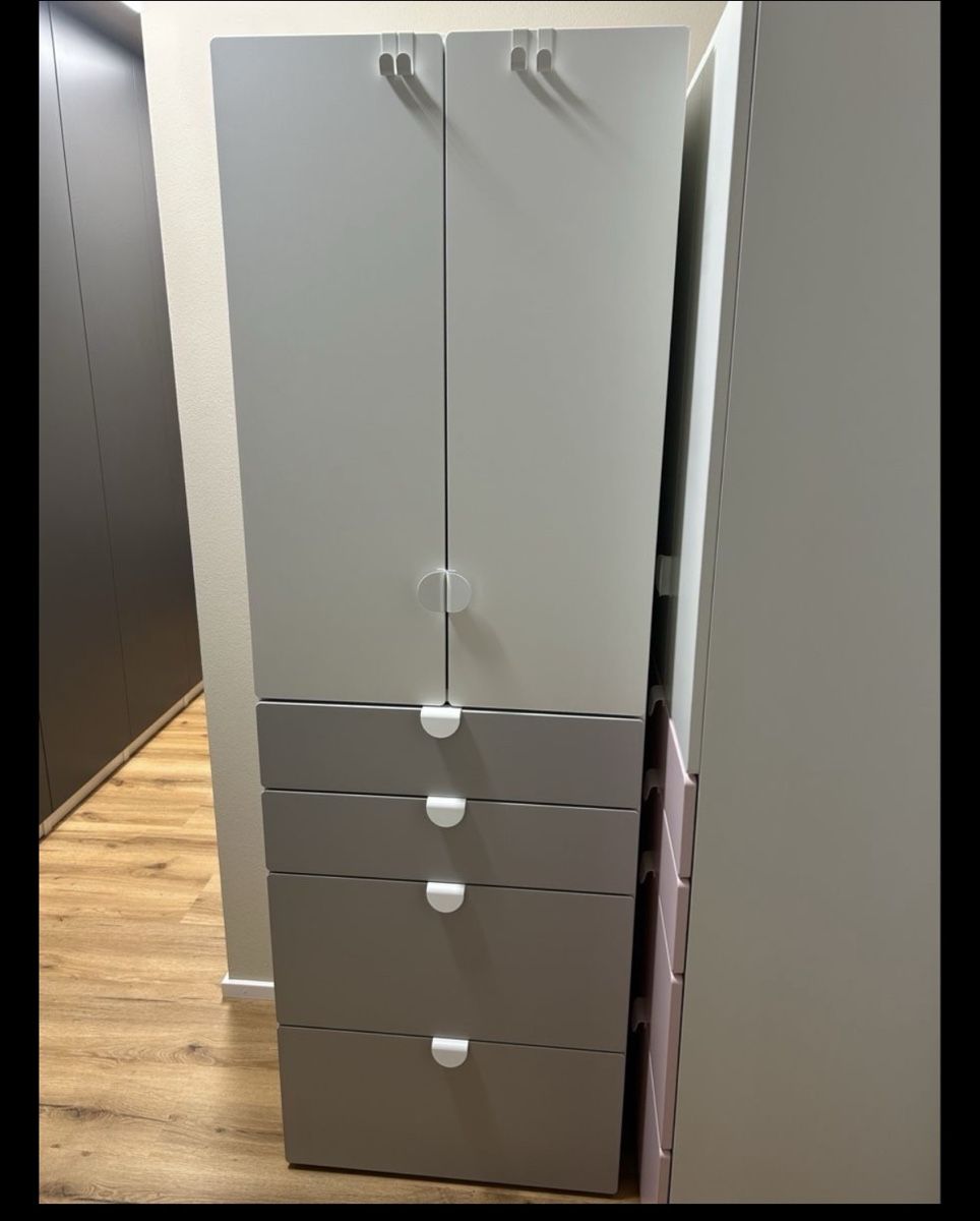 Schränke: Ikea Smastad Kinderschrank – Gebraucht aus Eglisau von fed_gyw5