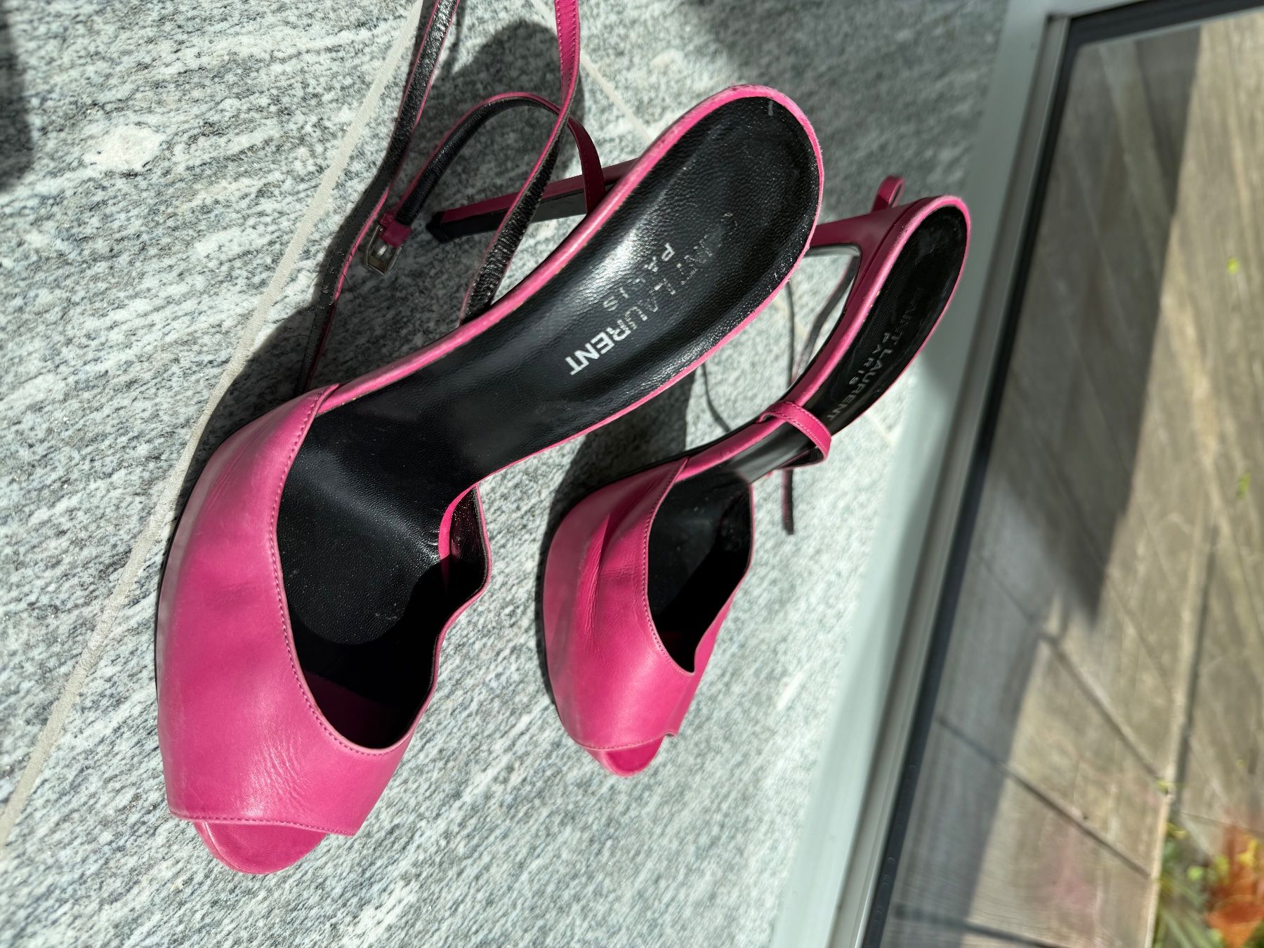 Saint Laurent Scarpe da donna: Saint Laurent Leder Sandalen 40 Gr. – Usato da Stäfa venduto da Alesenka 1
