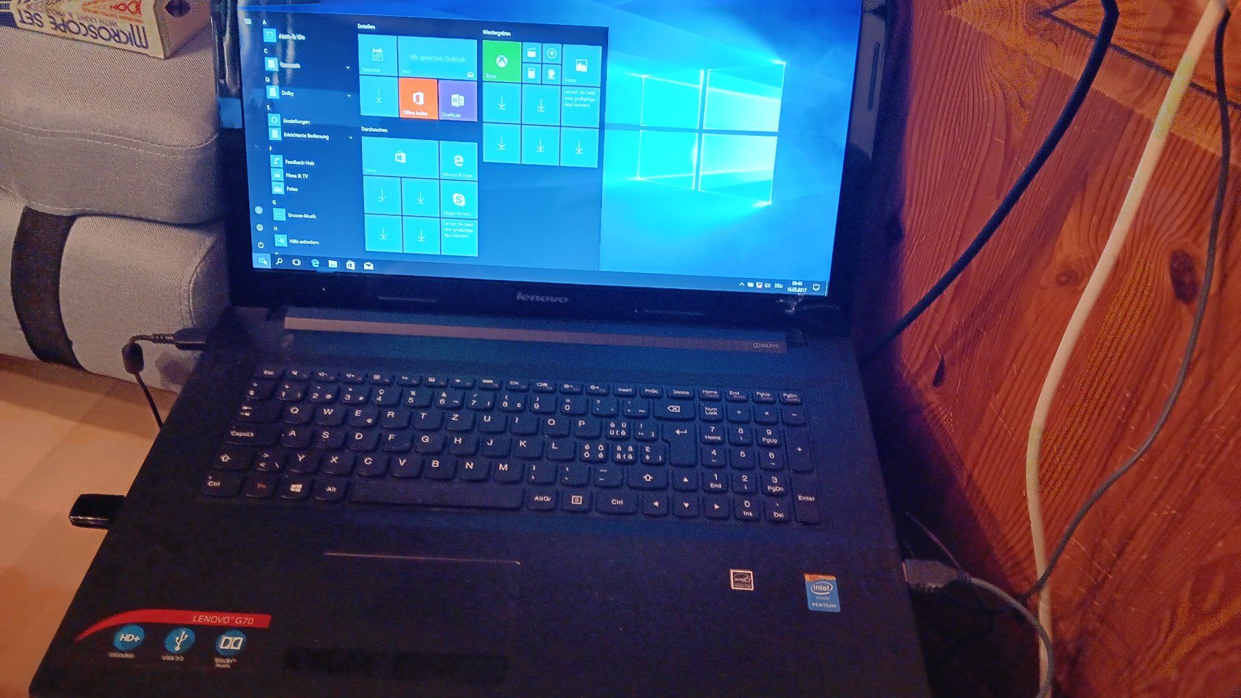 Lenovo Notebook: LENOVO G70 PENTIUM 4GB mit WLAN USB – Usato da Sempach - Station venduto da mosquito01 2