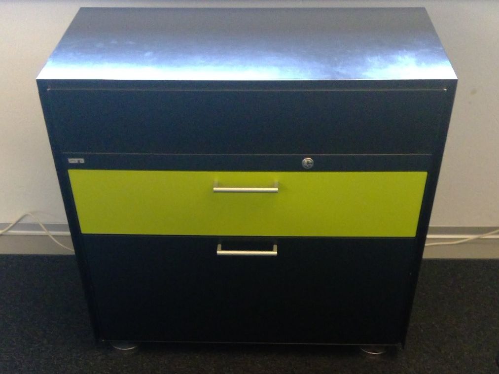Armoires: Büro Sideboard Stahl – D'occasion à Liestal par SFLiestal