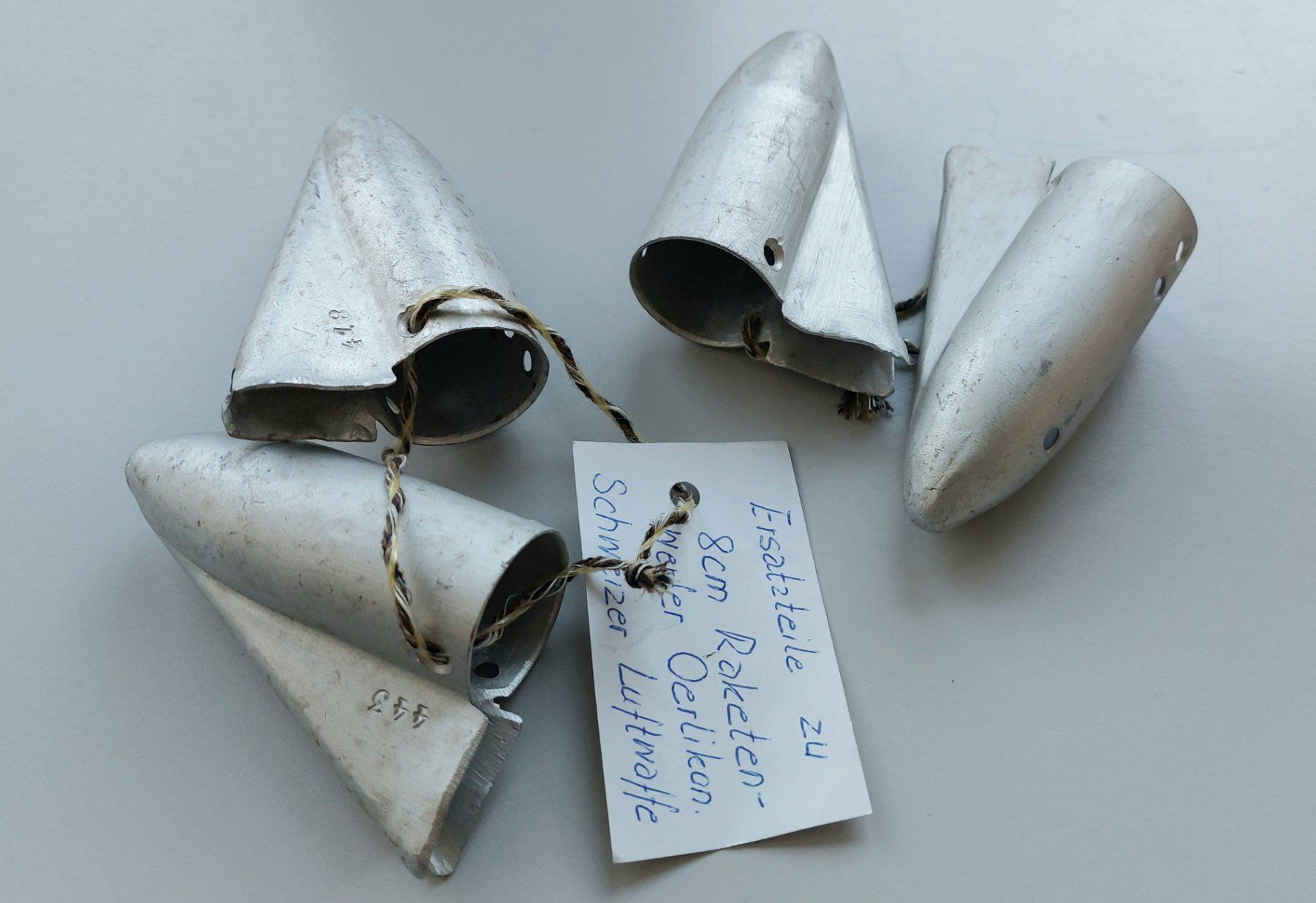 Oerlikon Tutte le macchine: Ersatzteile Oerlikon 8cm Werfer / Luftwaffe – Usato da Brütten venduto da Tempest4