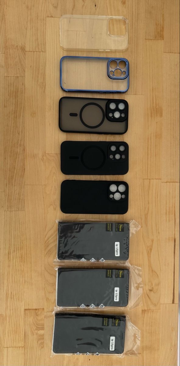 Cover & Protezioni schermo: Cover per IPhone15 pro – Nuovo (secondo la descrizione) da Vezia venduto da psoldo