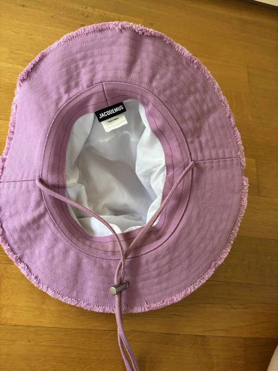 Jacquemus Chapeaux, bonnets & casquettes: Jacquemus Pink Bucket Hat – Neuf (Voir description) à Rüschlikon par Secretmodels 1