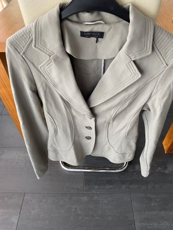 Modischer Blazer von APANAGE