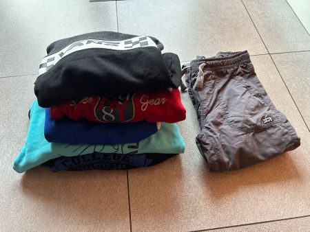 lot 6 vêtements hiver garçon  gr. 152