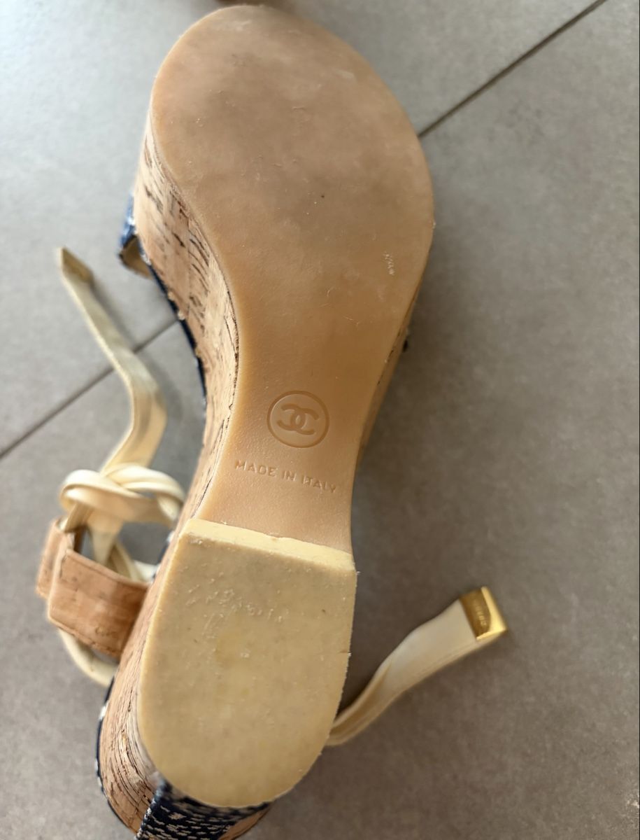 Chanel Scarpe da donna: Chanel wedges size 37 – Usato da Cologny venduto da sab_xh7v 5