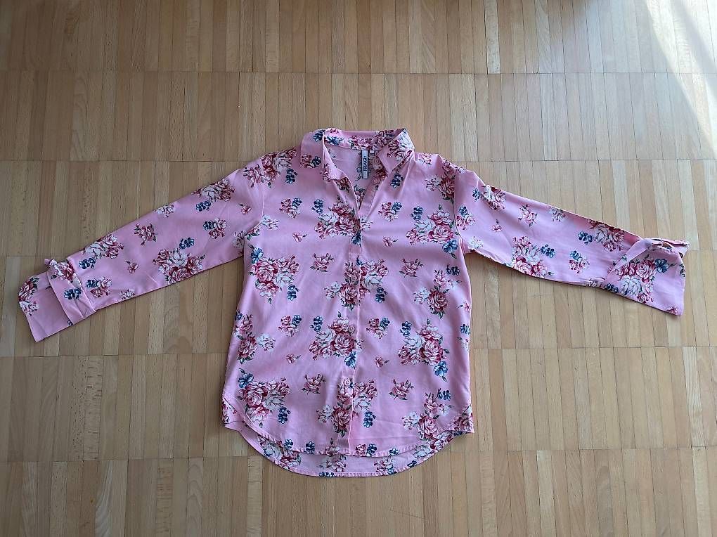 Lotti & Set di vestiti: Hemdbluse- Hosenset von Primigi, Gr.124, NEU – Nuovo (secondo la descrizione) da Frauenfeld venduto da dan_ygp2 1