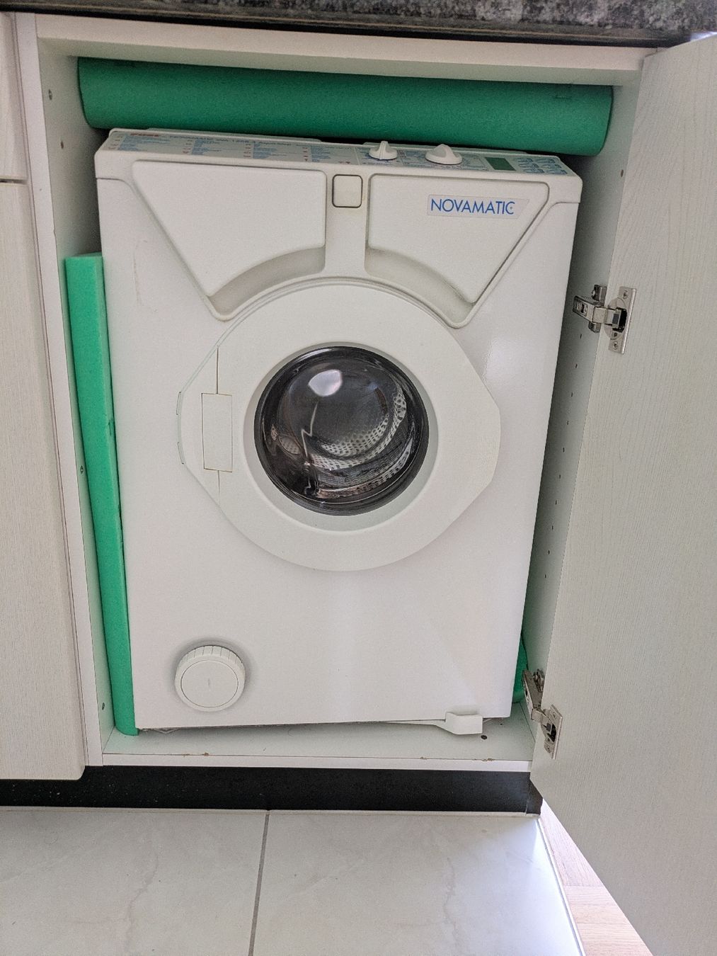 Novamatic Machines à laver: Waschmaschine Novomatic 3kg  – D'occasion à Wettswil par jennyhofmann