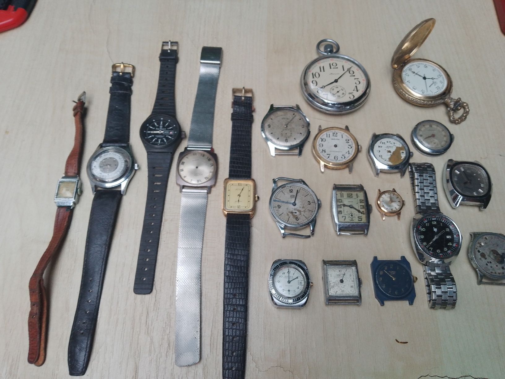 Orologi: Lot 20 Handaufzug fur uhrmacker  – Difettoso da Agno venduto da sam2608