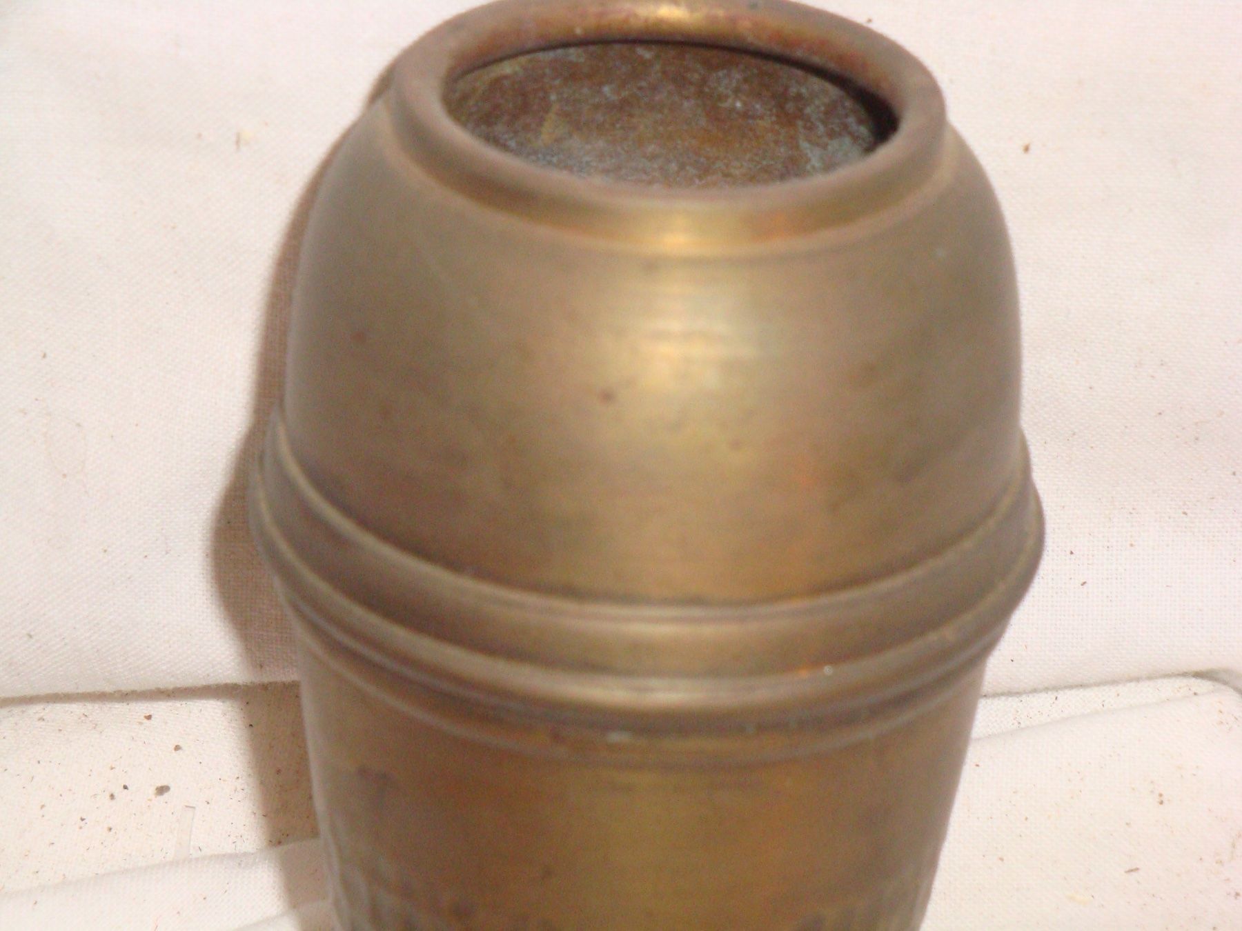 Vasi & Recipienti: kleine Vase, Messing, Hammerschlag – Usato da häusernmoos venduto da buc_8ftk 1