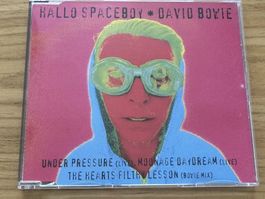 David Bowie – Hallo Spaceboy
