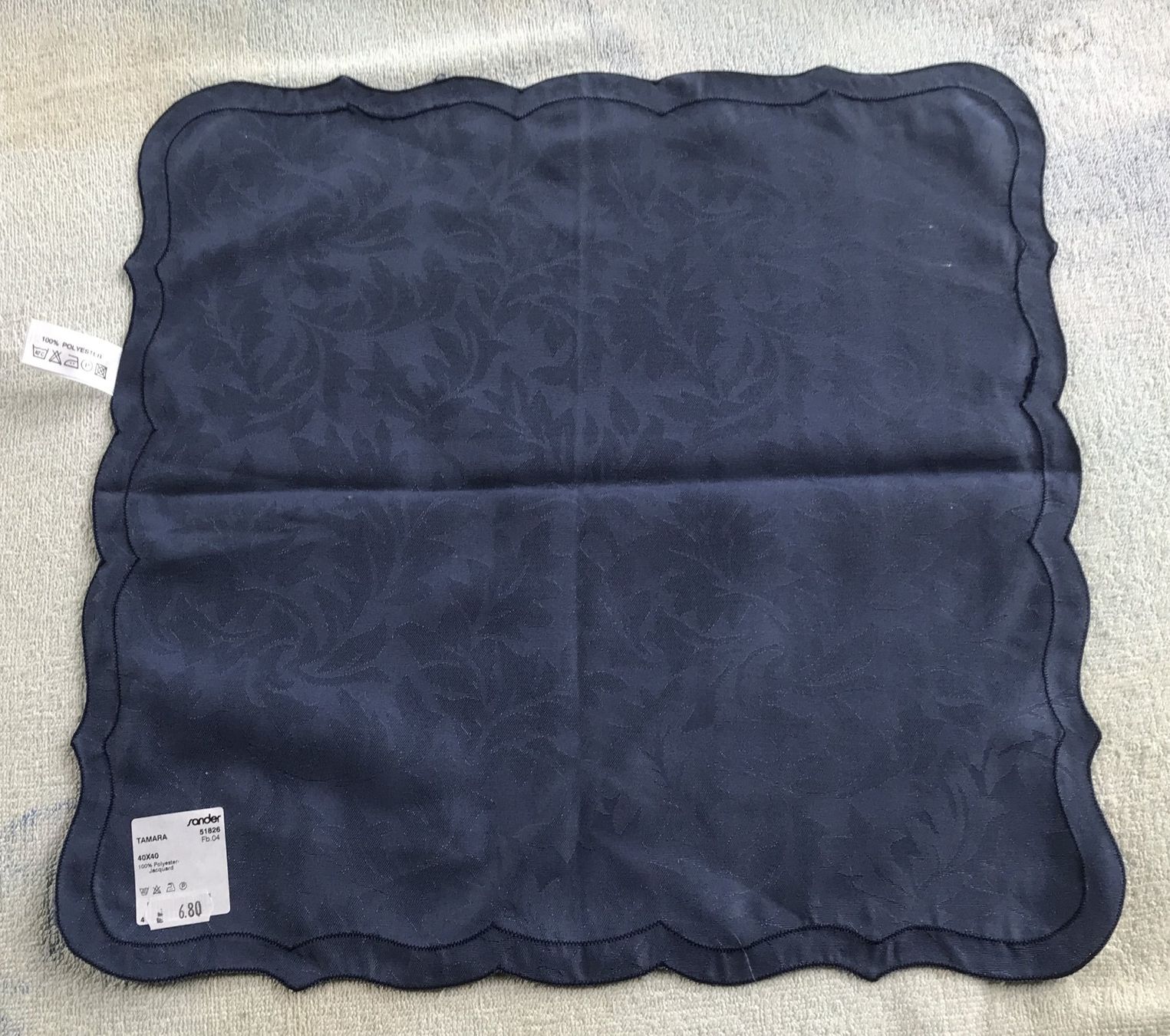 Set di tavolo e panche: 6 ER-TISCHSET TAMARA 40X40CM NEU – Nuovo (secondo la descrizione) da Ostermundigen venduto da wini63 5