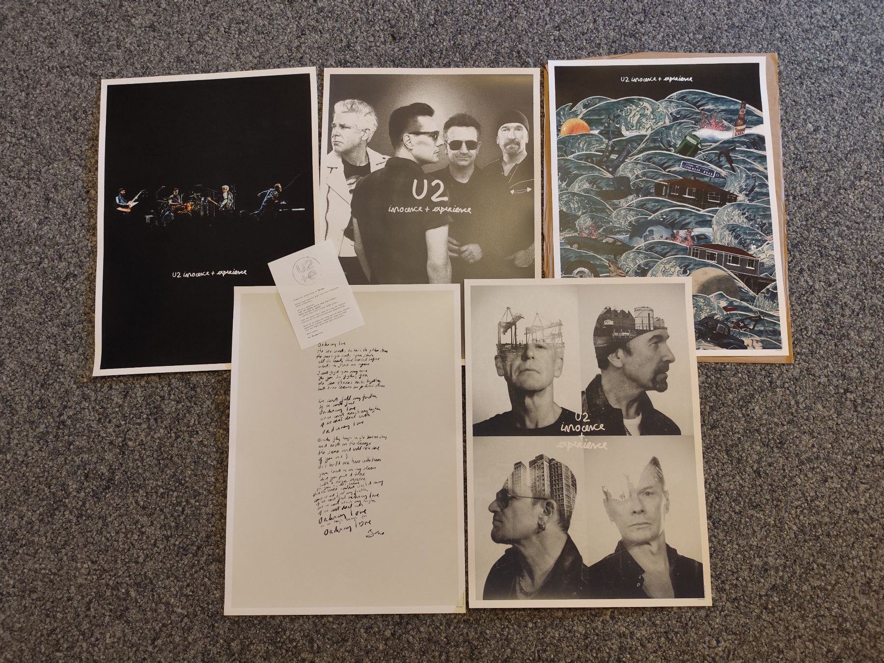 Foto & Immagini: U2.com Print Collection - 5x U2ie Tour Silkscreen – Nuovo (secondo la descrizione) da Zofingen venduto da Debohli