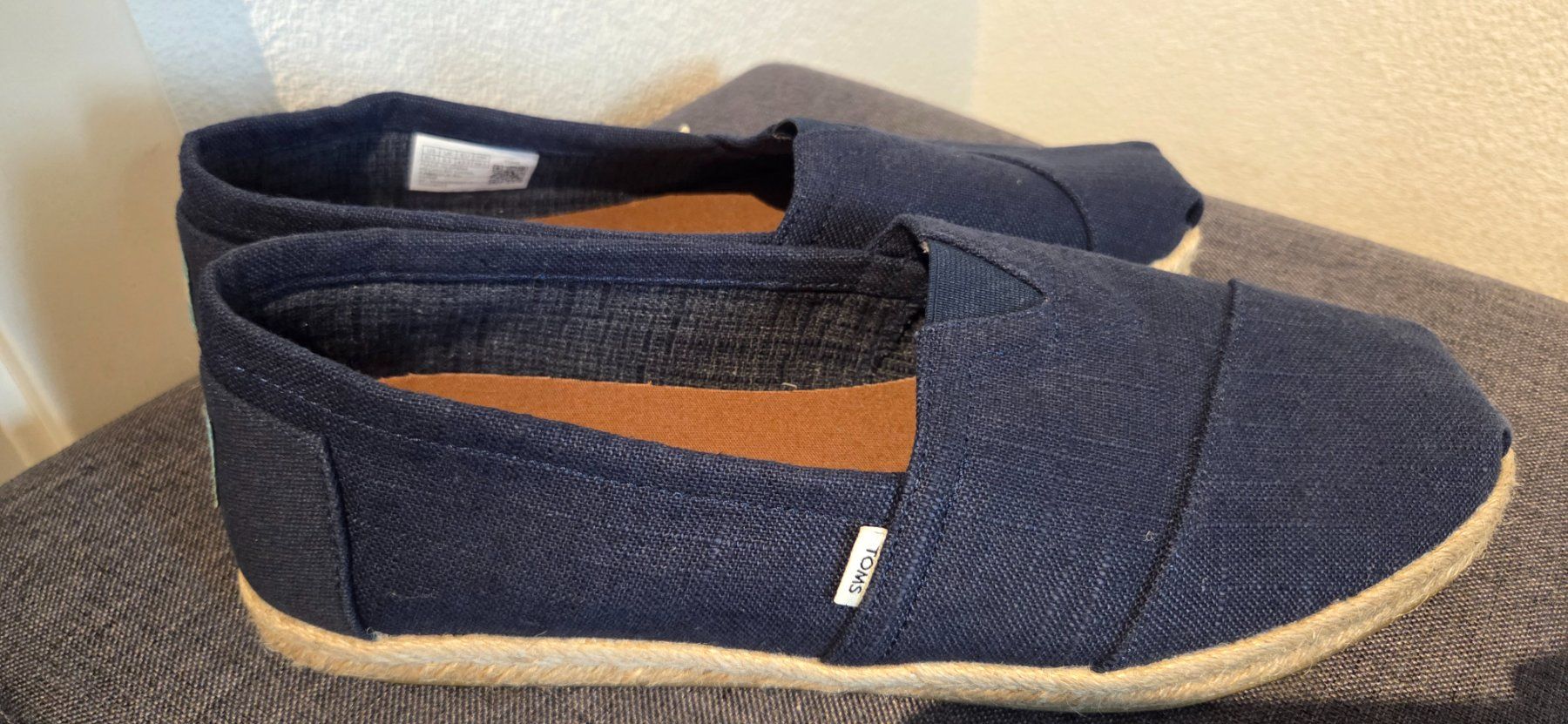 Scarpe da uomo: ZZZ: Stoffschuh Grösse 43.5 – Nuovo (secondo la descrizione) da Bremgarten b. Bern venduto da Marge7979