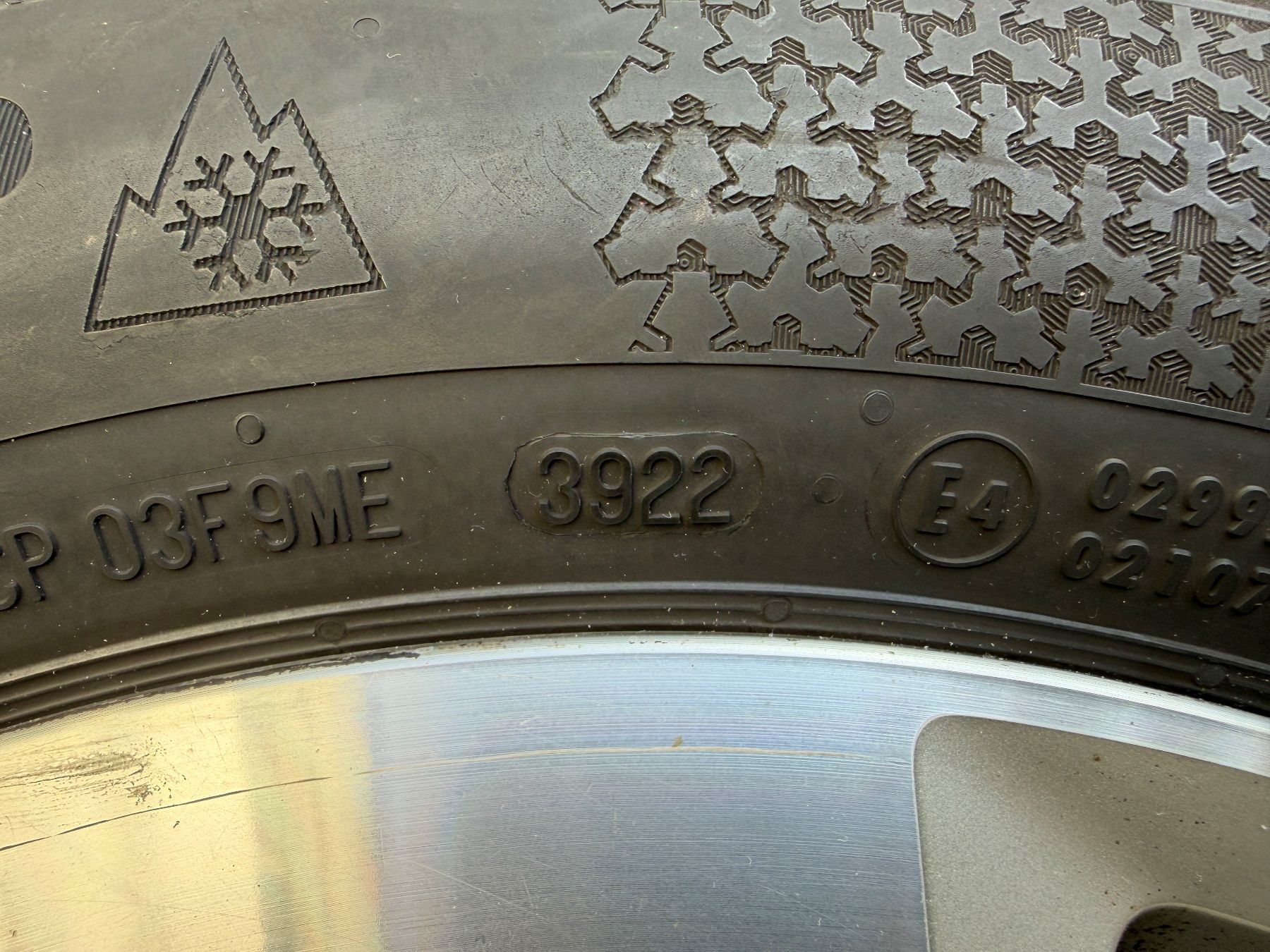 Volkswagen Pneus & Kompletträder: Winterkompletträder 16 Zoll – Gebraucht aus Weisslingen von way-aviation 4