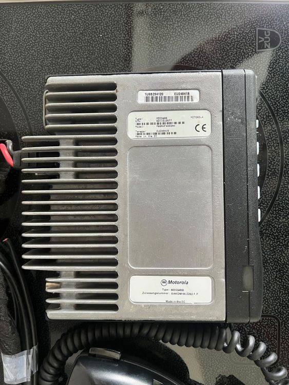 Radio Motorola GM350 Bande Basse 66-88 MHz Portable/Véhicule