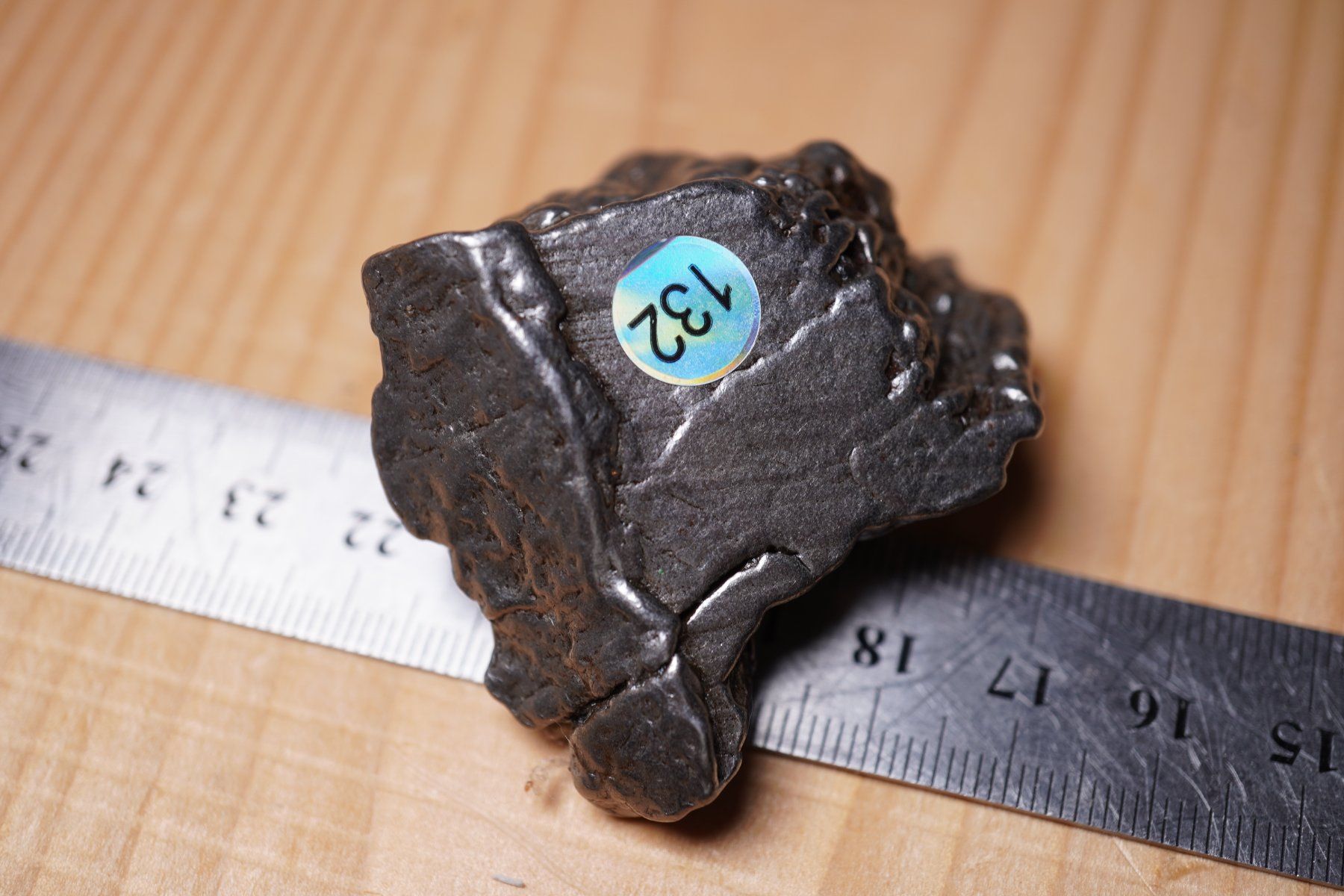 Minerali & Pietre curative: Meteorit  Campo del Cielo    142g    XL   Eisenmeteorit – Nuovo e nell'imballaggio originale da Eschenbach SG venduto da topstone 1