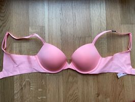 Victoria’s Secret Sexy Illusions Push Up Bra 75B NEW