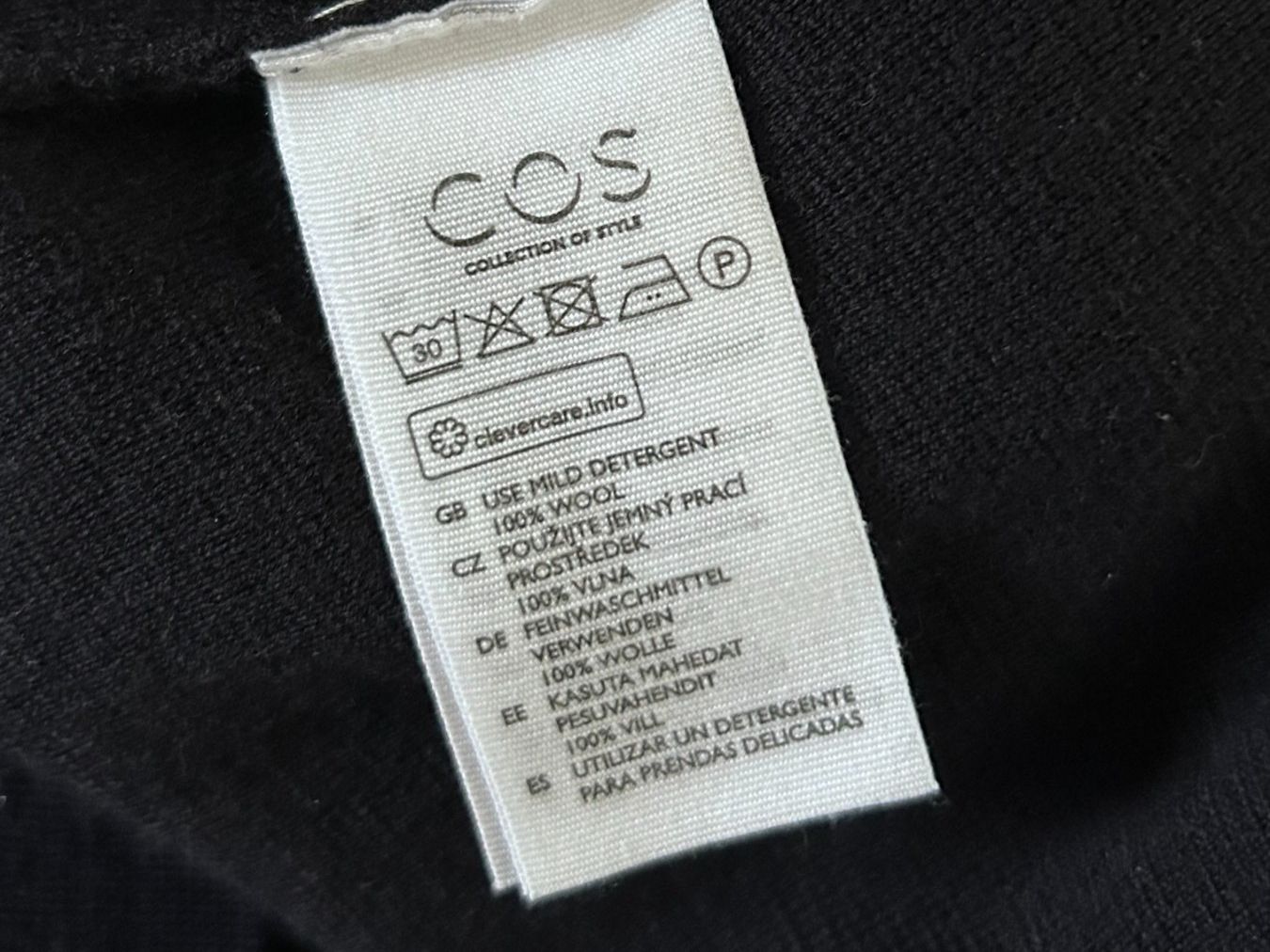 Cos Pullover & Sweatshirts: Cos Pullunder – Gebraucht aus St. Gallen von look-twice 4