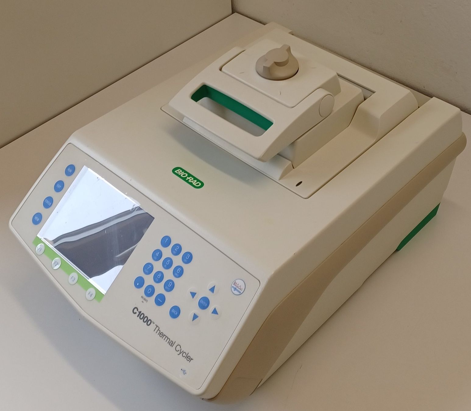 Accessori da laboratorio: Bio-Rad C1000 Thermal Cycler – Usato da Niederdorf venduto da LeptonAG_Labor
