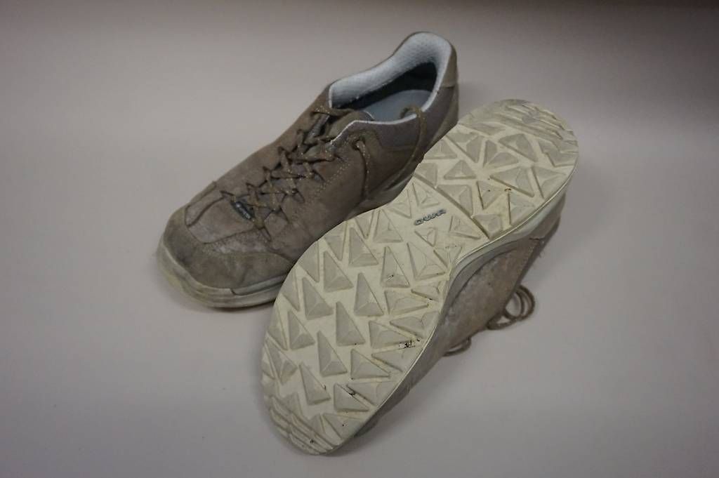 Scarpe da uomo: Lowa Halbschuhe Grösse 41 – Usato da Meinisberg venduto da Faithles1 1