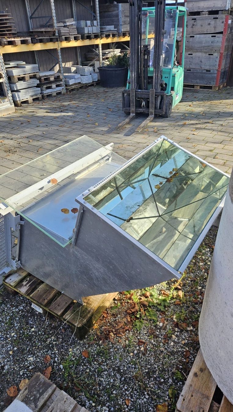 Specchi: Spiegelschacht – Usato da Dürnten venduto da Altwegg_Gartenbau_AG 2